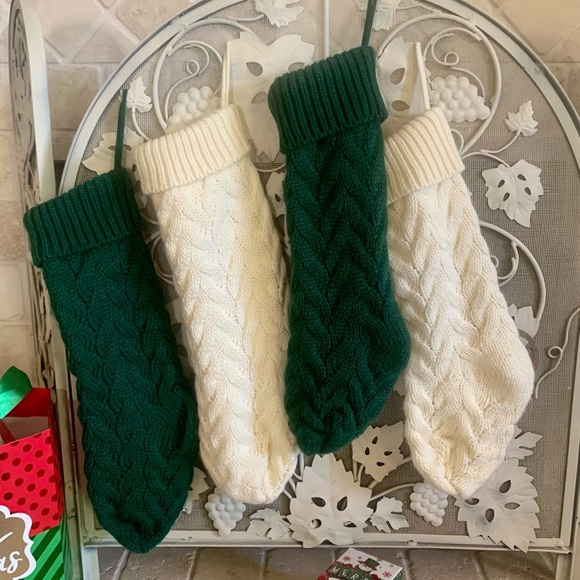 NEW wo tags. 4 Knit Christmas Stockings, Cottage 🎄 - Picture 1 of 8